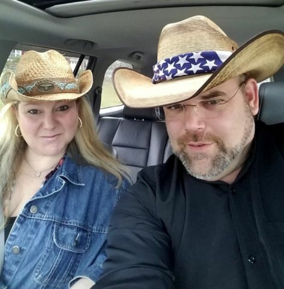 Meet your Posher, Kenneth